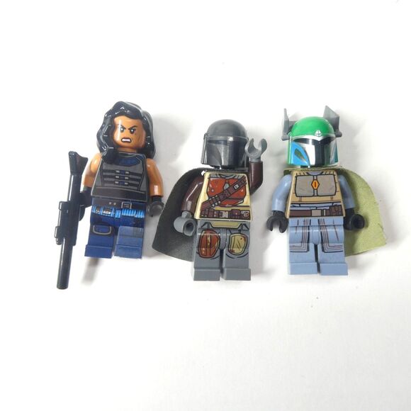 3 Lego Star Wars Minifigs Lot w/ Mandalorian Beskar - Cara Dune - Picture 1 of 3
